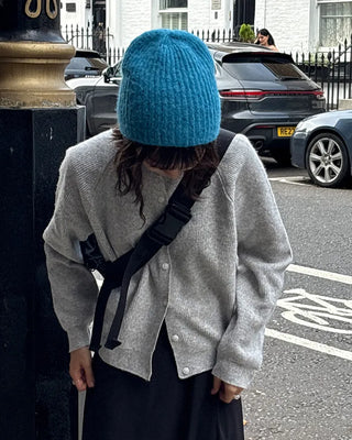 Ribbed crew neck cardigan