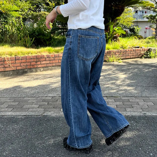 Wide denim pants