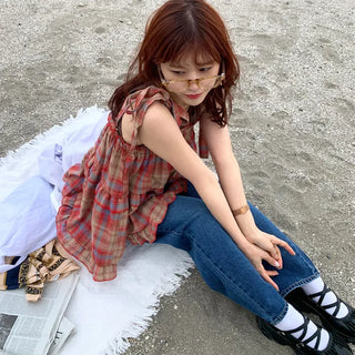 Checked sleeveless blouse