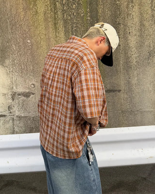 Checkered short-sleeved T-shirt