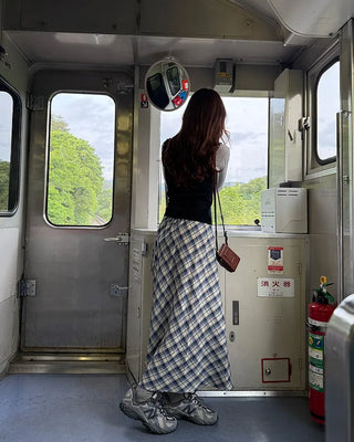 Checked banded long skirt