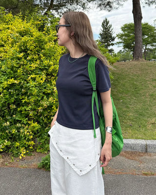 Semi-cropped short-sleeve T-shirt