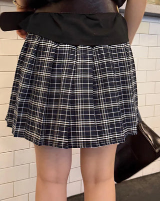Checked pleated mini skirt