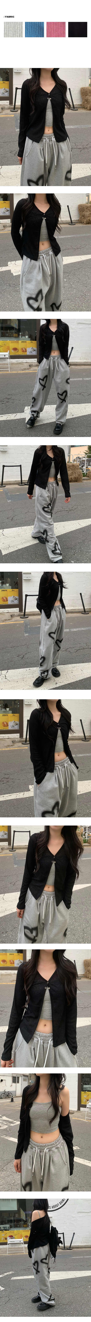 Button-slit cardigan