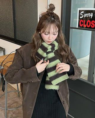 Colored border scarf