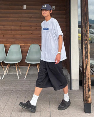 Two-pleat Bermuda shorts