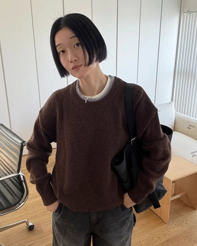 Neckline Layered Round Knit
