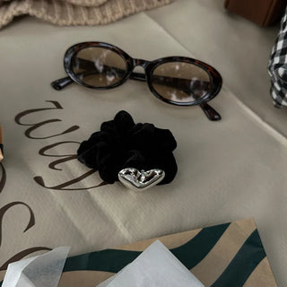Velvet heart hair tie