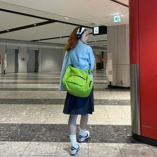 Cross-shoulder messenger bag