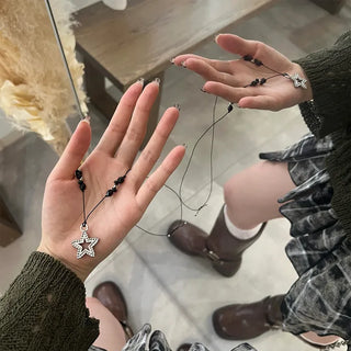 (Unisex) Pointed Star Knot Necklace