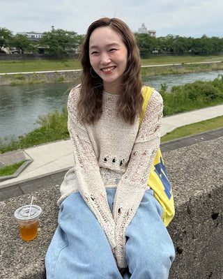 Loose-fitting openwork knit