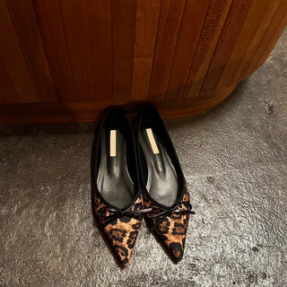 Ribbon integrated toe flat shoes