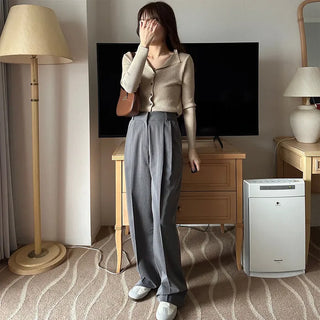 Striped loose-fit slacks