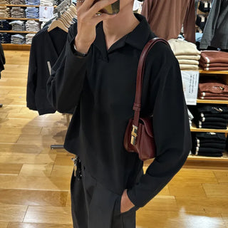 Basic open-collar T-shirt