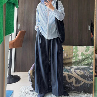 Low-stripe slacks