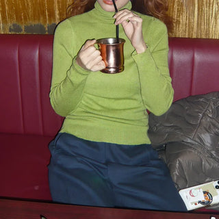 Colored turtleneck knit