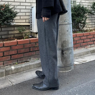 Chic pleated slacks