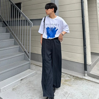 Graphic art design T-shirt