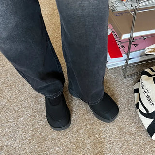 Band sneakers