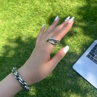 Twist Ring