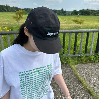 Front lettering T-shirt