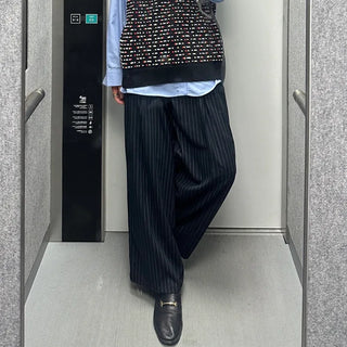 Low-stripe slacks