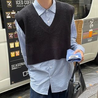 Asymmetrical V-neck knit vest