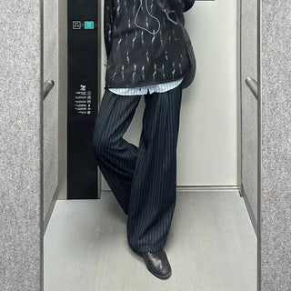 Low-stripe slacks