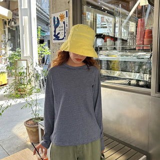 Colored bucket hat