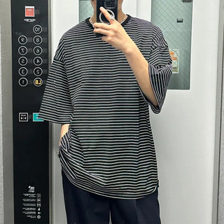 Washed border T-shirt