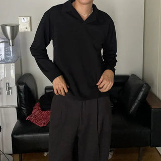 Basic open-collar T-shirt