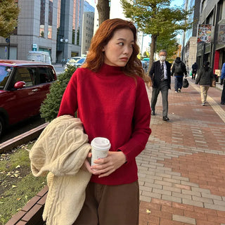 Soft turtleneck knit