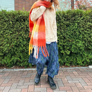 Checked flared wrinkle long skirt