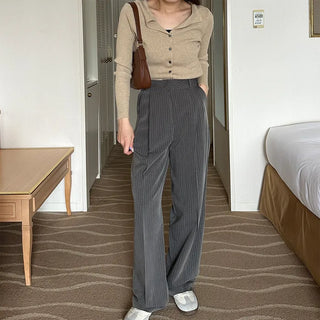 Striped loose-fit slacks