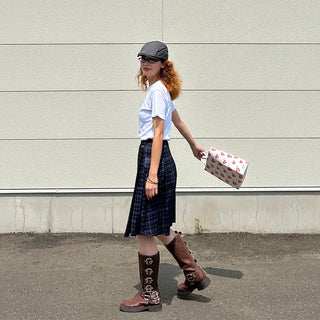Buckle belt boots