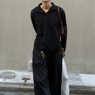 Basic open-collar T-shirt