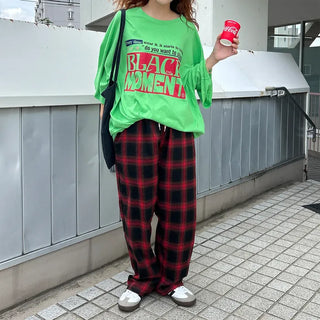 Tone-on-tone check banding pants