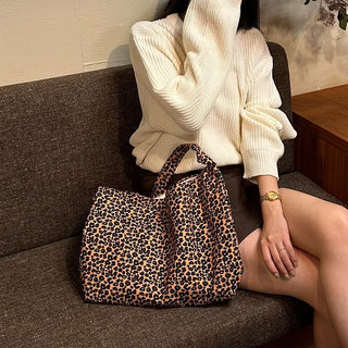 Oversized round knit