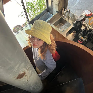 Colored bucket hat