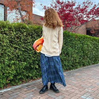 Checked flared wrinkle long skirt