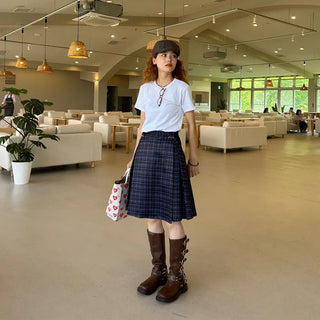 Buckle belt boots