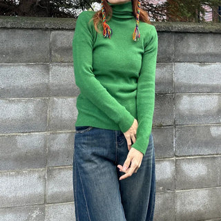 Basic turtleneck knitwear