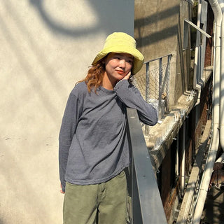 Colored bucket hat