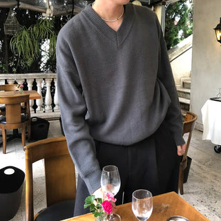 Basic V-neck knit