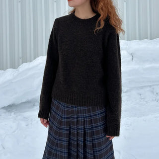 Round neck soft knitwear