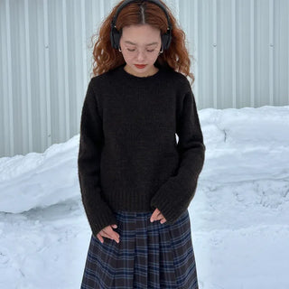 Round neck soft knitwear