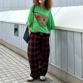 Tone-on-tone check banding pants