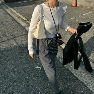 Low-balance pintuck long skirt