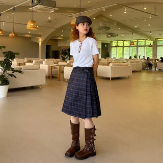 Buckle belt boots