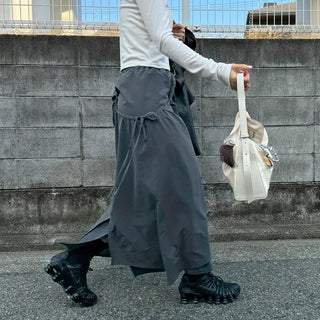 Low-balance pintuck long skirt